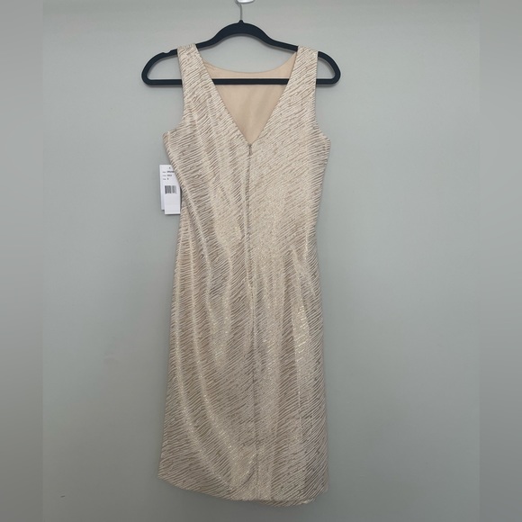 Donna Ricco Sleeveless Metallic Jacquard Sheath Dress size 8 NWT - Picture 6 of 9